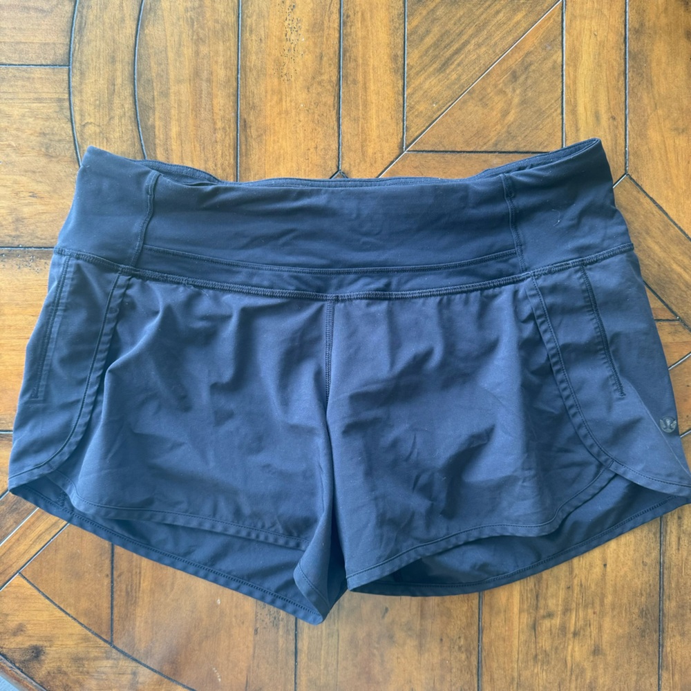 Lululemon black shorts